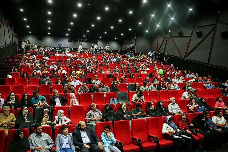 گسترش پویش «سینما پای کار ایران»