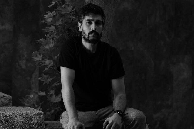 نویسنده «دودکش» صحنه را «لمس» می‌کند