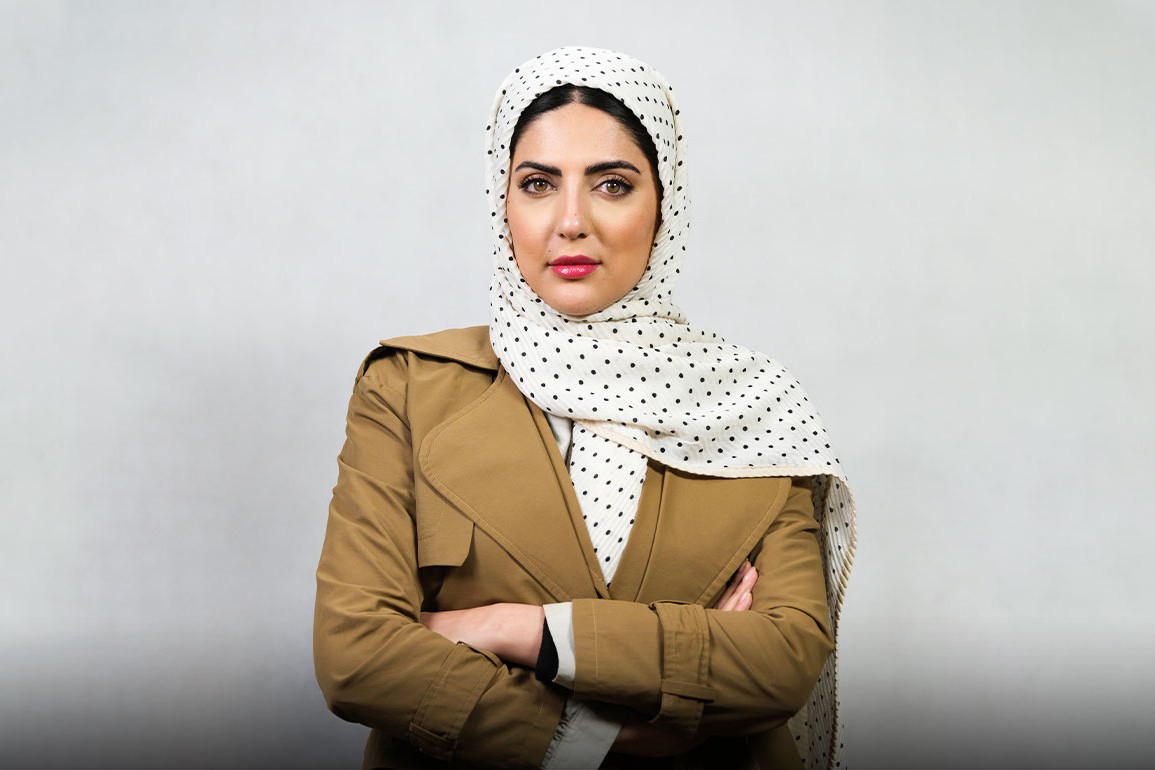 برخی پروژه‌ها حتی لباس بازیگر را تامین نمی‌کنند! / کفشی که سمندریان پرتاب ‌کرد