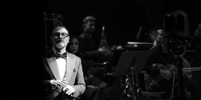 علیرضا قربانی «ایرانم» را در جنوب ایران می‌خواند