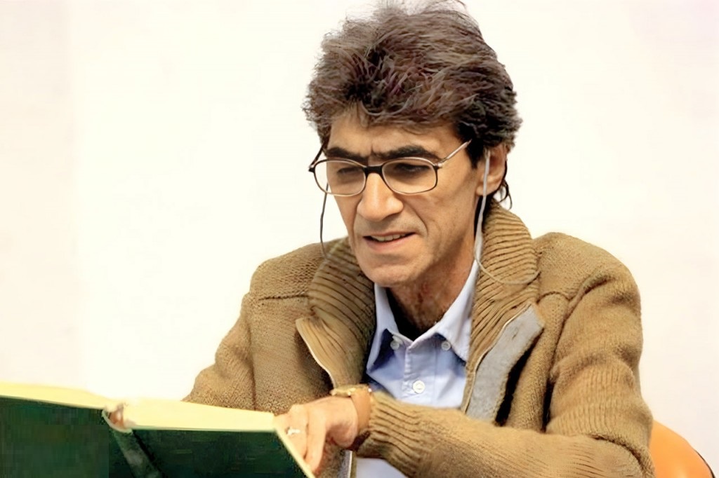 برای آقای تقوایی و میراثی که برای‌مان به یادگار گذاشت