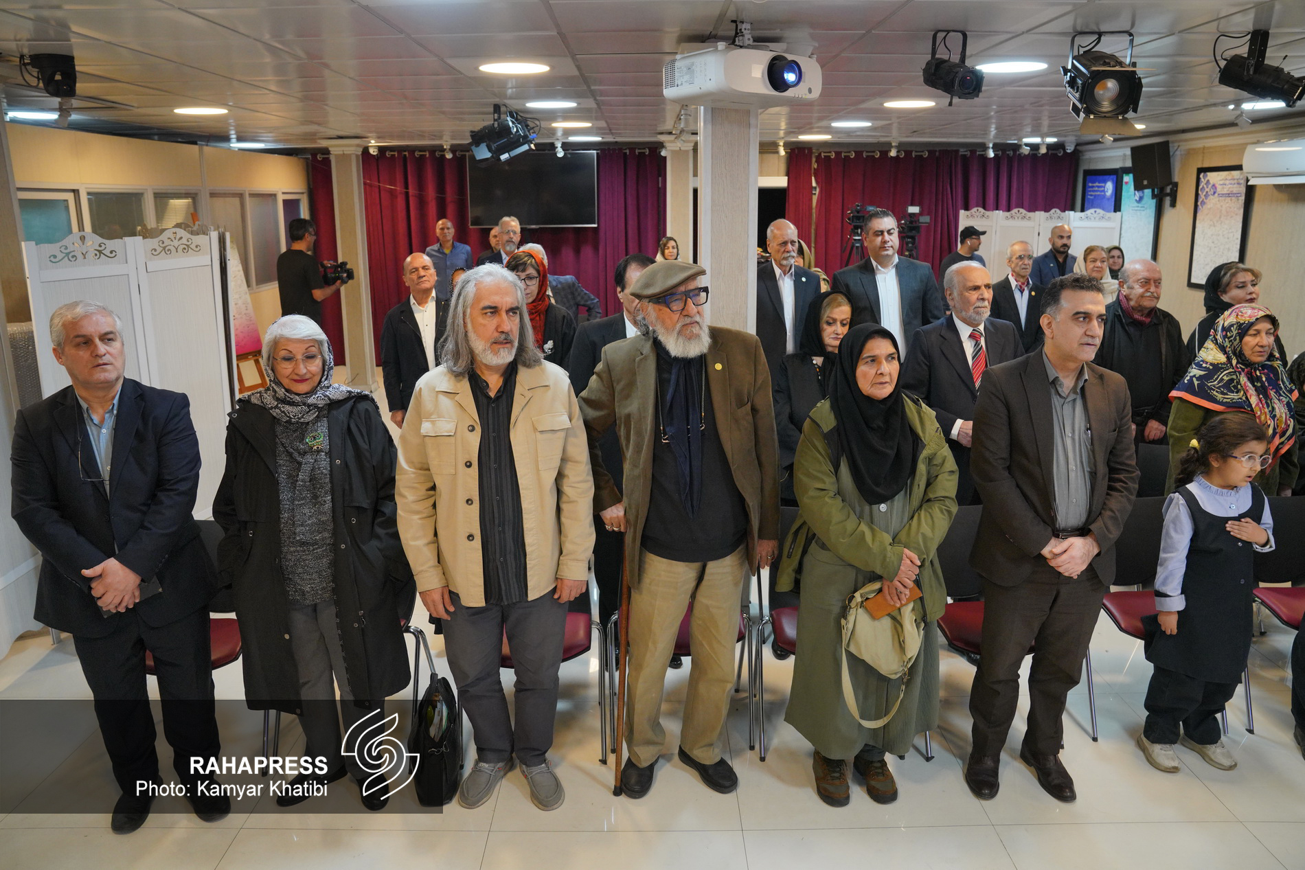 هنرمندان از ایران گفتند و «ای ایران» خواندند