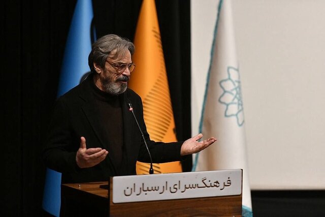 نمایش مستند زندگی حسین علیزاده