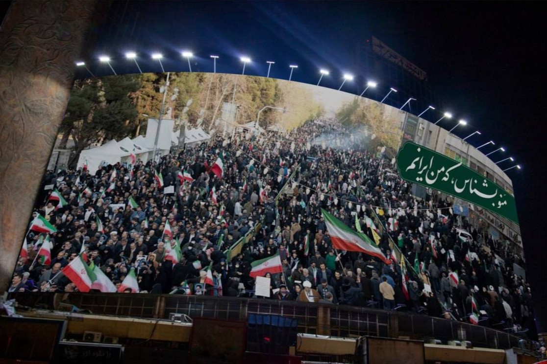 منو بشناس که من ایرانم!