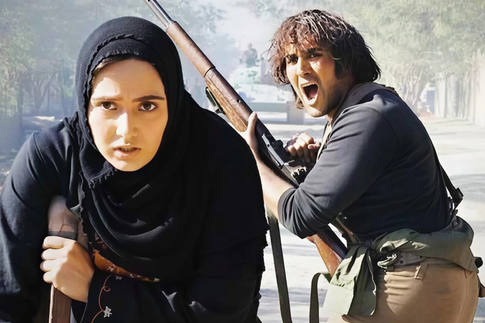 جنگ، عشق، رشادت…